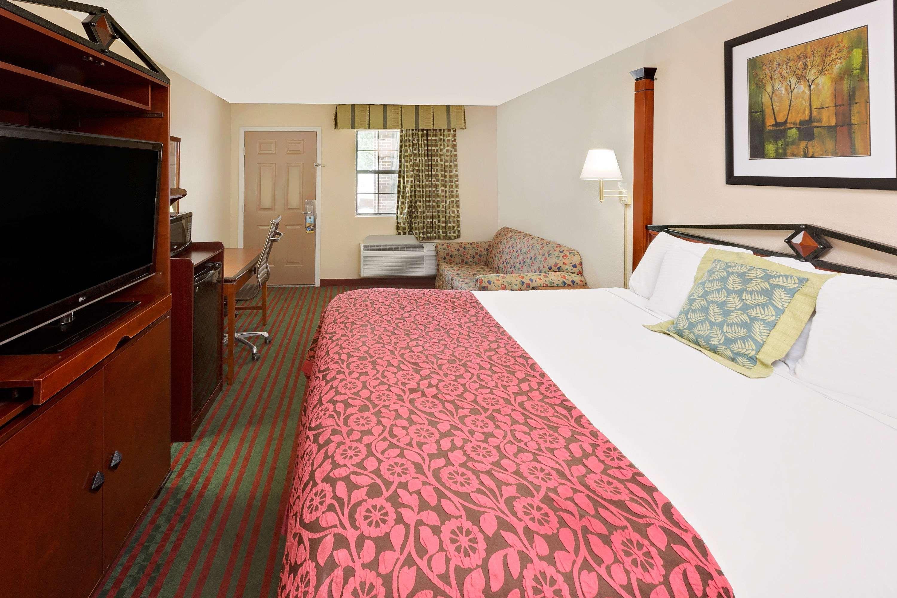 Days Inn By Wyndham Demopolis Εξωτερικό φωτογραφία