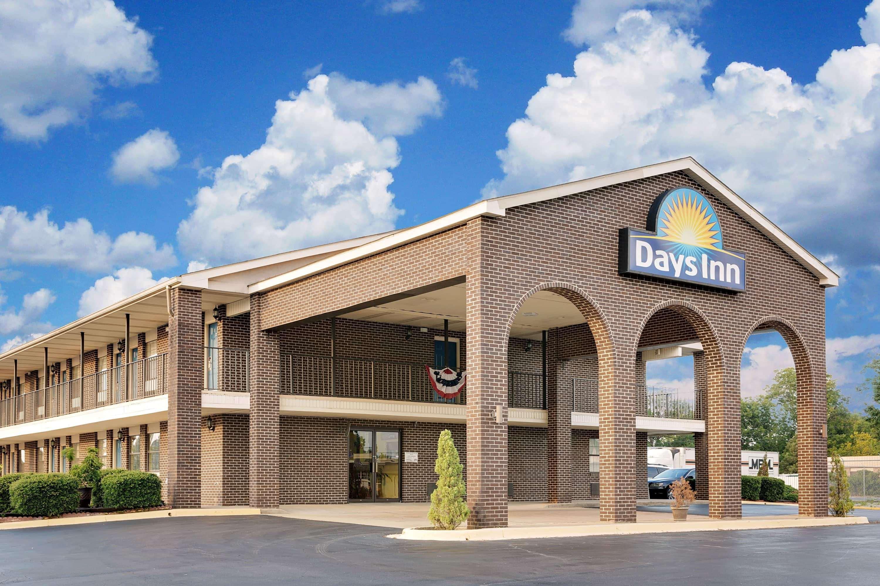Days Inn By Wyndham Demopolis Εξωτερικό φωτογραφία
