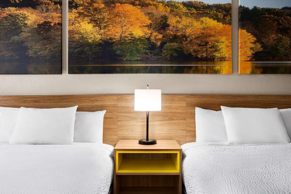 Days Inn By Wyndham Demopolis Εξωτερικό φωτογραφία